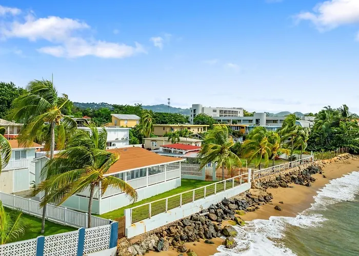 Danielas Beachfront House