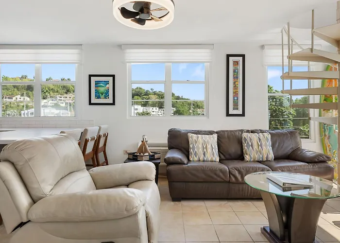 Rincon Penthouse - Across From Balneario Beach